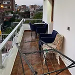 Es