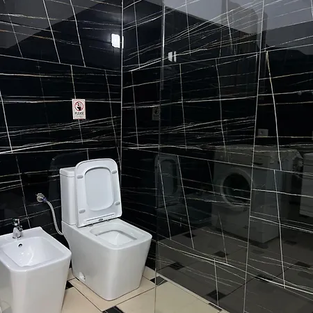 E&s Comfort Apartments-guestroom * 培拉特