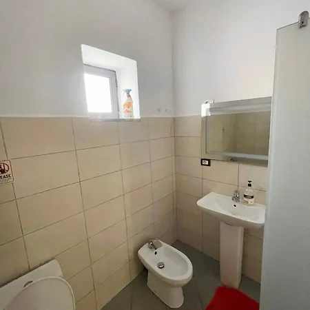 E&s Comfort Apartments-guestroom *