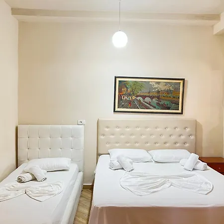 E&s Comfort Apartments-guestroom Apartment Berat