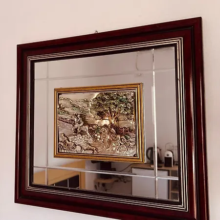 Apartment E&s Comfort Apartments-guestroom Berat