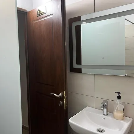 E&s Comfort Apartments-guestroom Apartment *